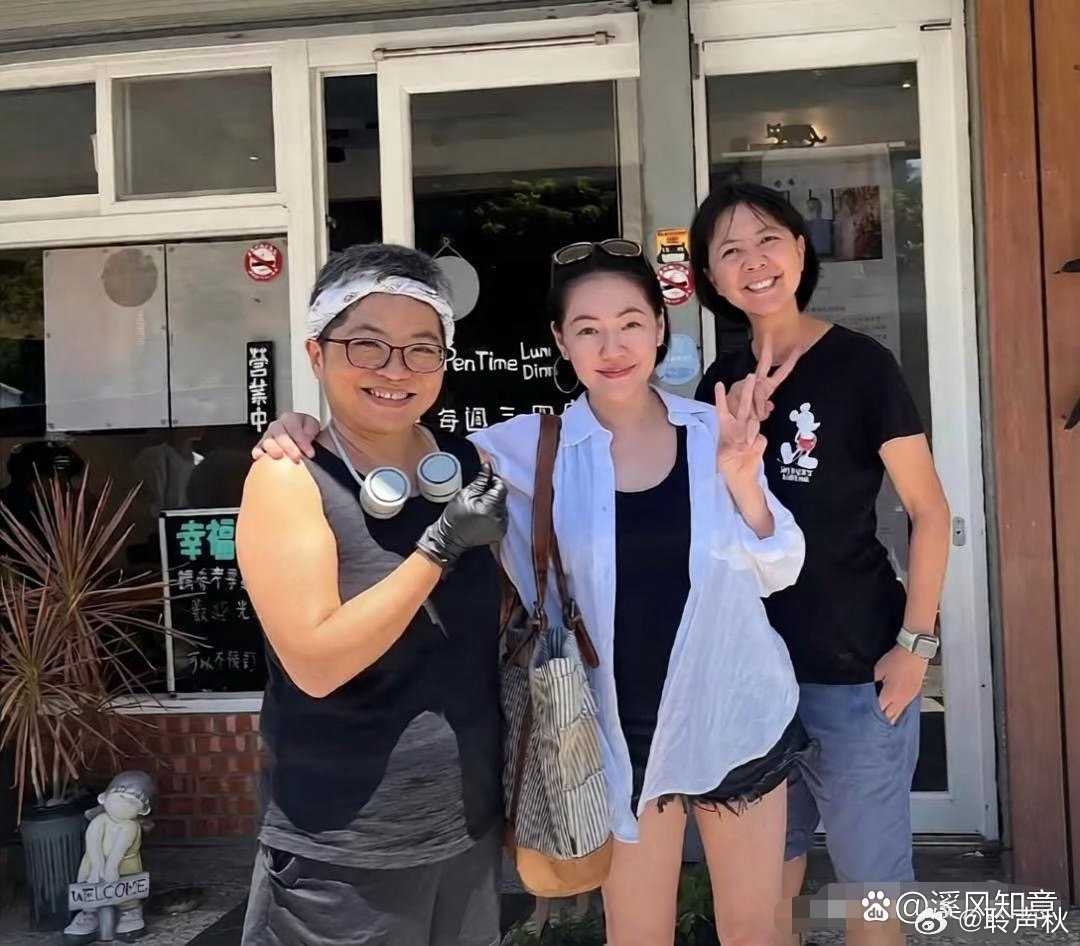 小s的年龄感也上来了，有些许疲态