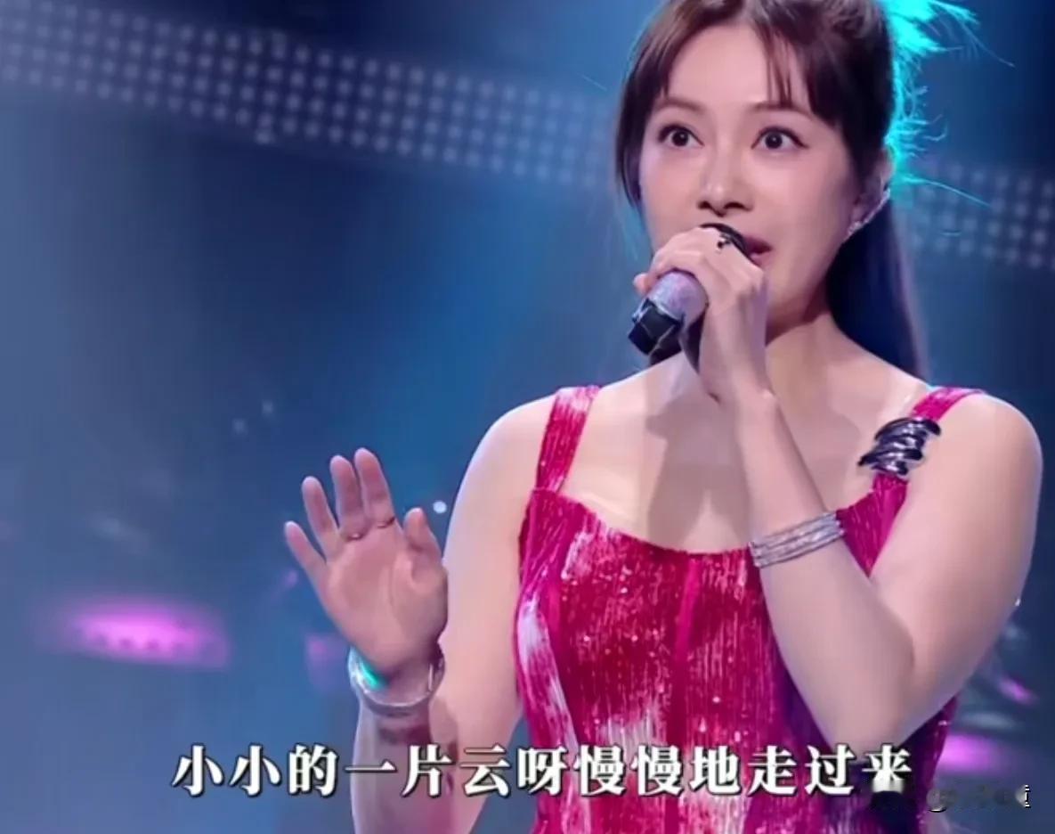 融不进去的圈子别强融，要不真的会被对比，碾压！今晚大湾区晚会，同一个舞台，同一