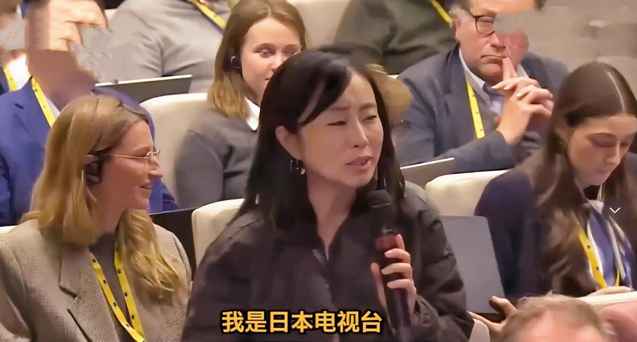 当日本女记者问及如何看待东大对乌态度时,泽连斯基说,他们对我们的胜利和俄罗斯的胜