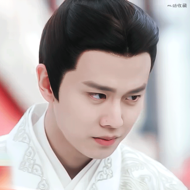无论何时这都是我的白月光啊当年一眼惊艳我的陆大人啊也明白了三观随着五官走的意义还