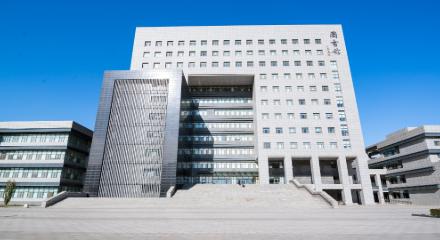 西安理工大学是陕西省属公办重点大学，同时是工信部与陕西省共建高校、国家中西部高等