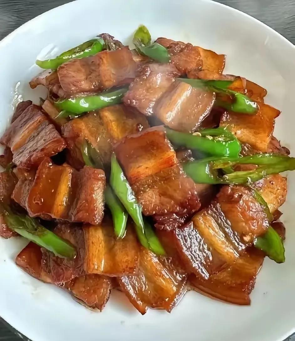 苏州中年失业人员的我，找到了一份工作。在一所公立三甲医院里做最底层工作，属