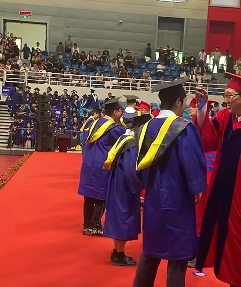 8个亿，50个学生，这才是真正的办教育，必须给曹德旺老爷子点赞！2025年是福耀科技大学第一年本科招