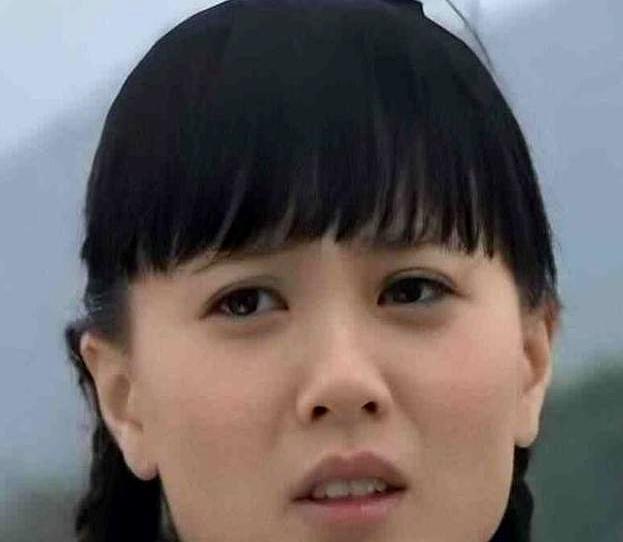 刘松仁那封迟到12年的道歉信，陈凯琳压根没看。你还记得吗？当年她顶替陈法拉