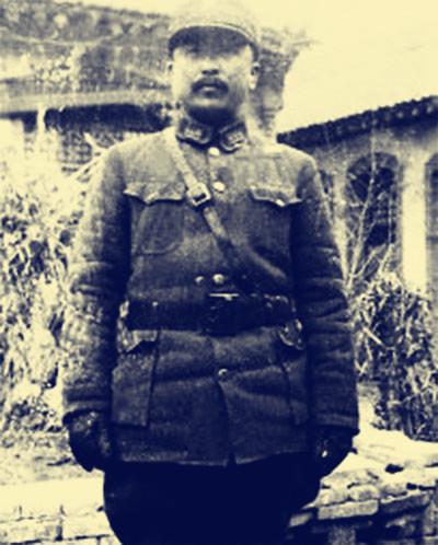 1917年8月，亲率陆军第一混成旅第一团三营在湘潭地区作战时，不料遭遇到了伏击，