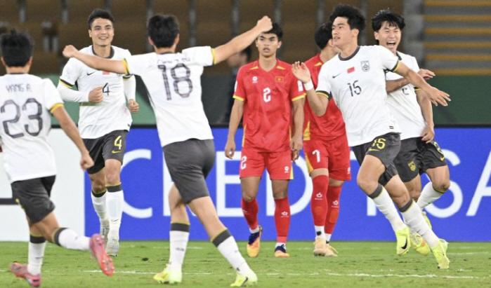 韩媒: 中国足球终于迎来“希丁克”, 证明中国足球仍有希望