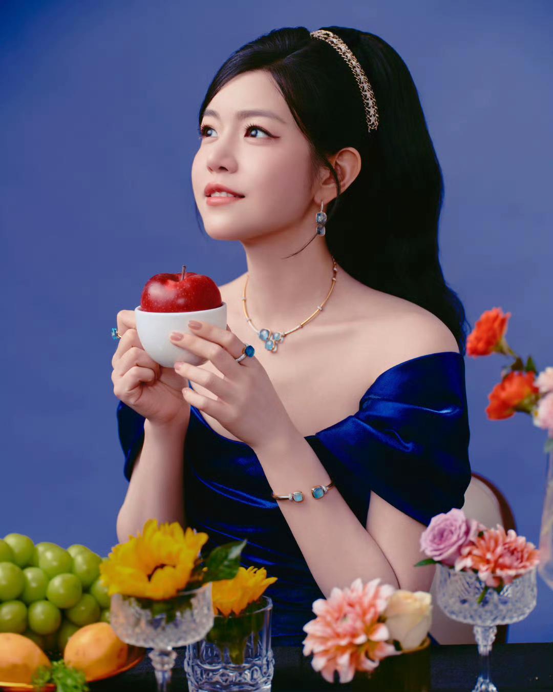 哇，陈妍希穿裙子真好看她的这三个裙子造型哪个更胜一筹都很美！分不出上下不过