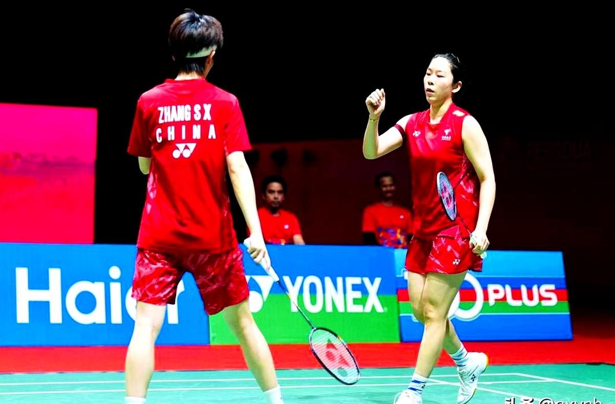 2026日本羽毛球公开赛落幕，我看着贾一凡带新搭档张淑贤拿下女双亚军，稳稳收走