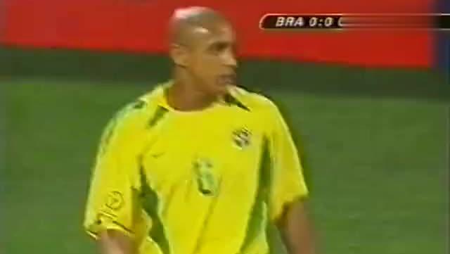 伍德利首回合KO劳勒夺冠颠覆次中量级格局