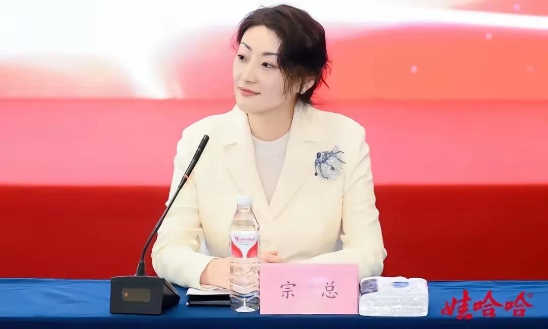 老谋深算！看懂宗馥莉不妥协的真相很多人不解，宗馥莉为何宁愿承受18亿资产冻结