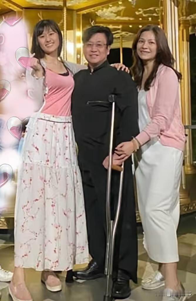 郑智化透露，女儿去英国留学6年，1800万跑不掉。估计他也常去英国看女儿，希望他