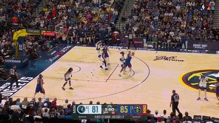 如何评价爱德华兹和约基奇今天的这两个脚步？有人说走步