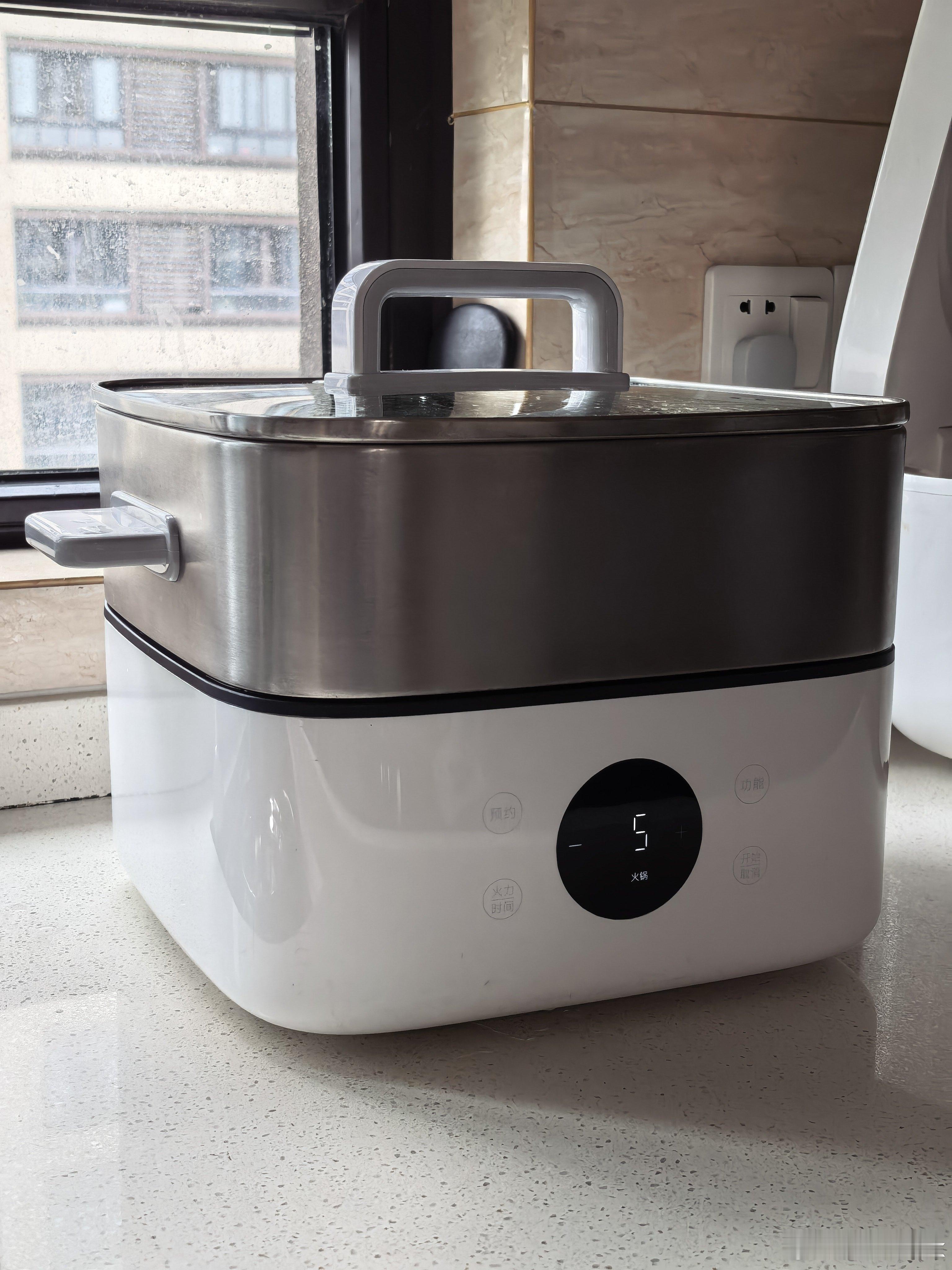 这么多年了，小米过保就坏这个祖传老毛病是一点都没改进！去年3月份在京东买的米家电