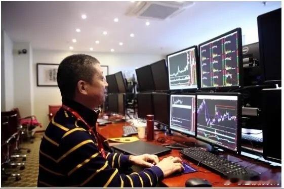 明日热点一、贵金属湖南白银、山东黄金、中金黄金、赤峰黄金、西部黄金、银泰黄金、恒