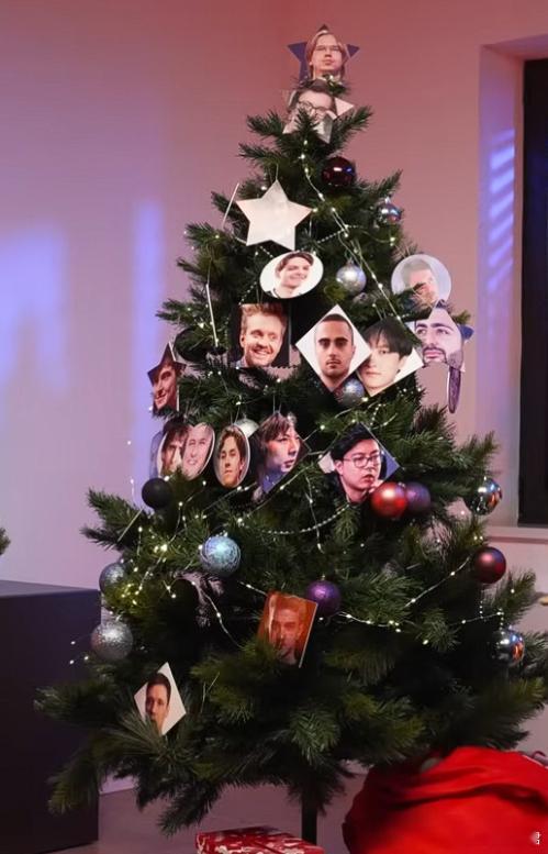 老东京和Nightfall玩的一个小游戏，评价DOTA2选手的历史地位dota2