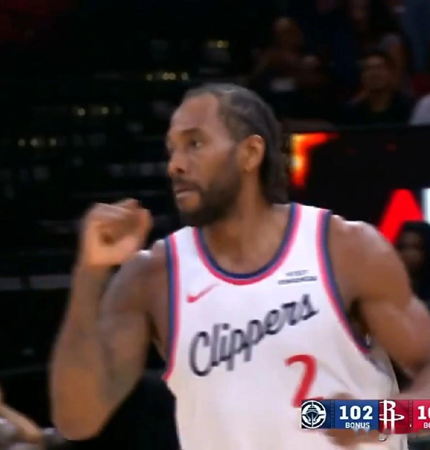 把球给小卡！泰伦卢谈伦纳德：“我说过。”“我们现在的策略很简单。”“