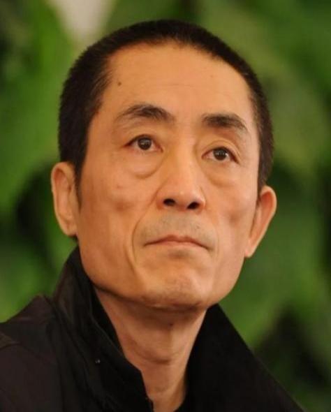 开幕式惊魂一分钟！张艺谋急吼背后，姚明身边差点消失的男孩是谁？