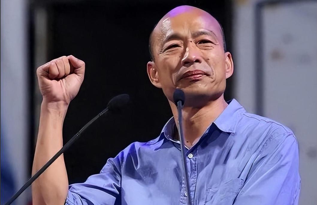 台湾岛内终于有人出手，中国国民党中常委何鹰鹭炮轰傅崐萁、韩国瑜！何鹰鹭2025