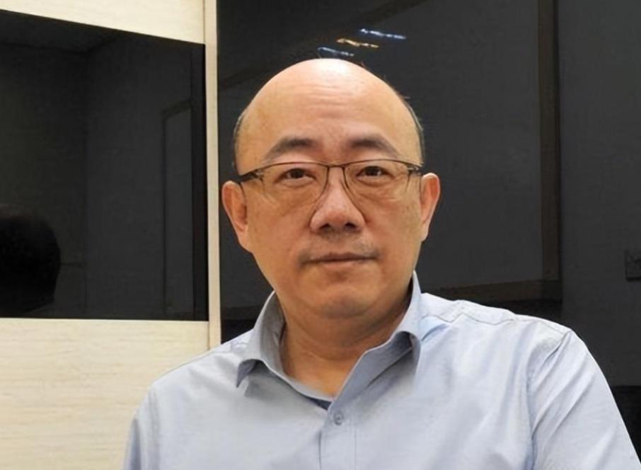 台湾时政评论员郭正亮表示：没有一个人会同情国民党，或者乐见它当选，因为没有一个人