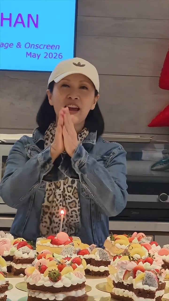星岛：视后陈慧珊隐退许久近况曝光五十六岁生日聚会片段流出息影投身教育行业