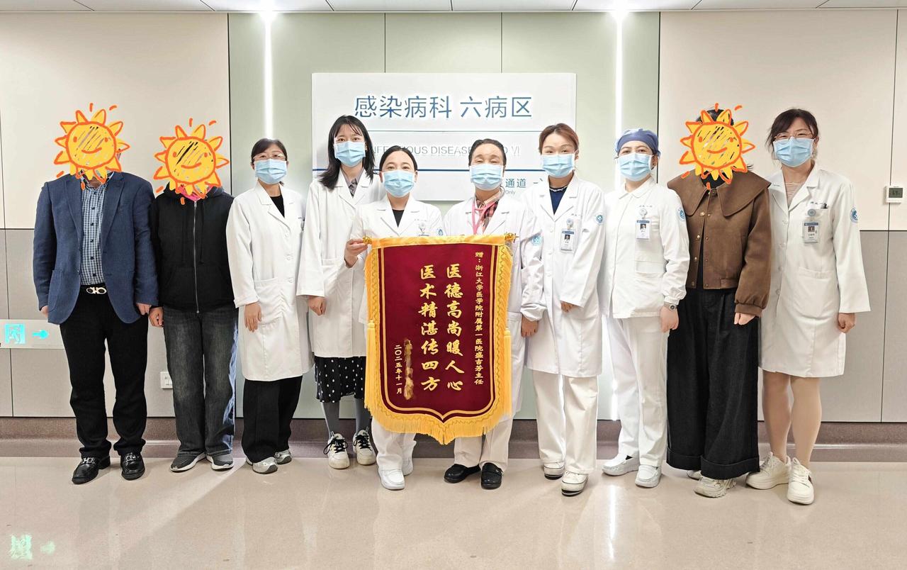 浙江，一名男子睡在亡母生前床上，没想到，10天之后，男子身上就出现和母亲去世之前