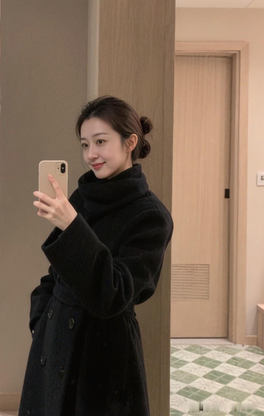 能与你并肩同行，是我心之所向。很庆幸，我们能在彼此的生命里相遇，成为不可