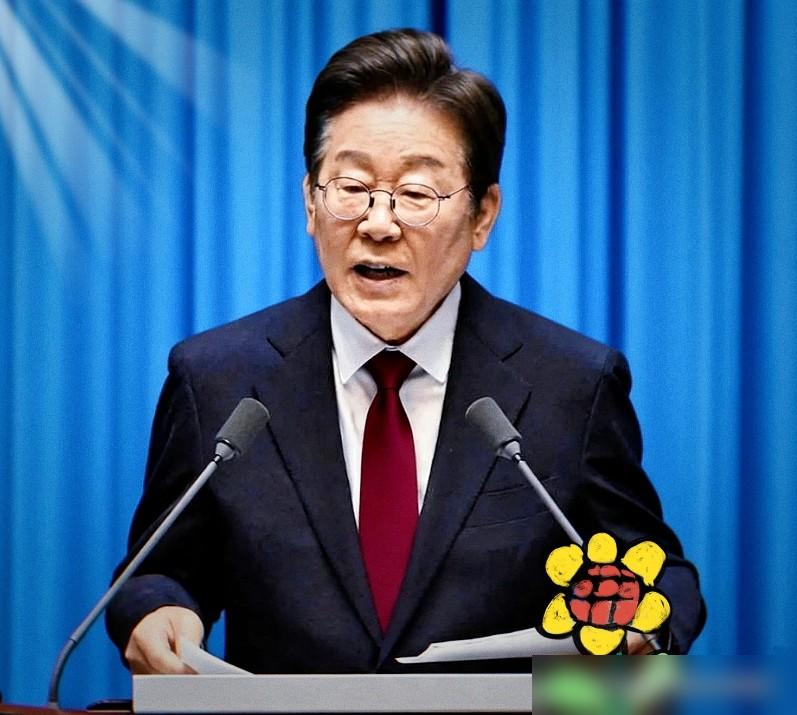 快讯！​1月12日，韩国总统李在明在接受日媒采访，被问到中日关系变紧张，韩国