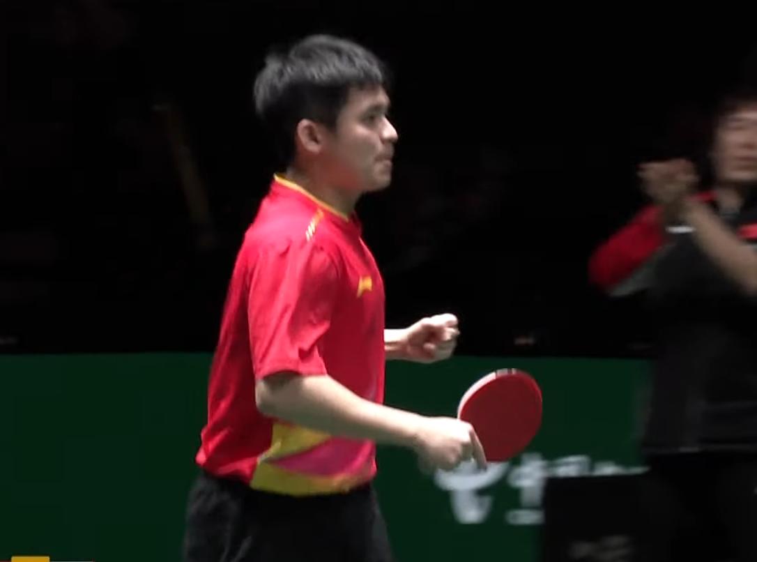 我去！林诗栋今天打疯了！全场起立！开局石头2:0领先，第三个球，张禹珍