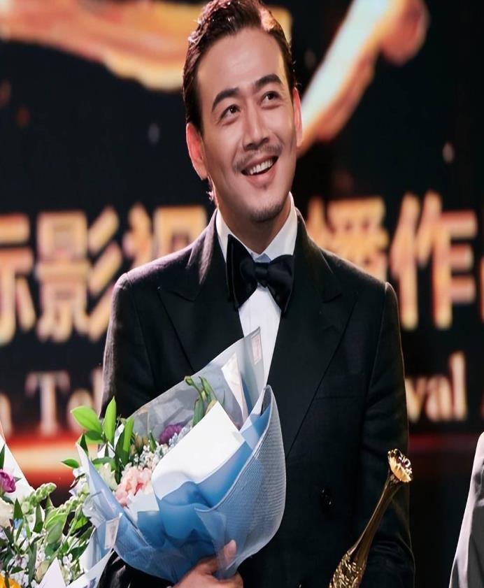 白玉兰视帝杨烁，为何因爆红彻底断送演艺路？谁能想到？经过8年的努力熬