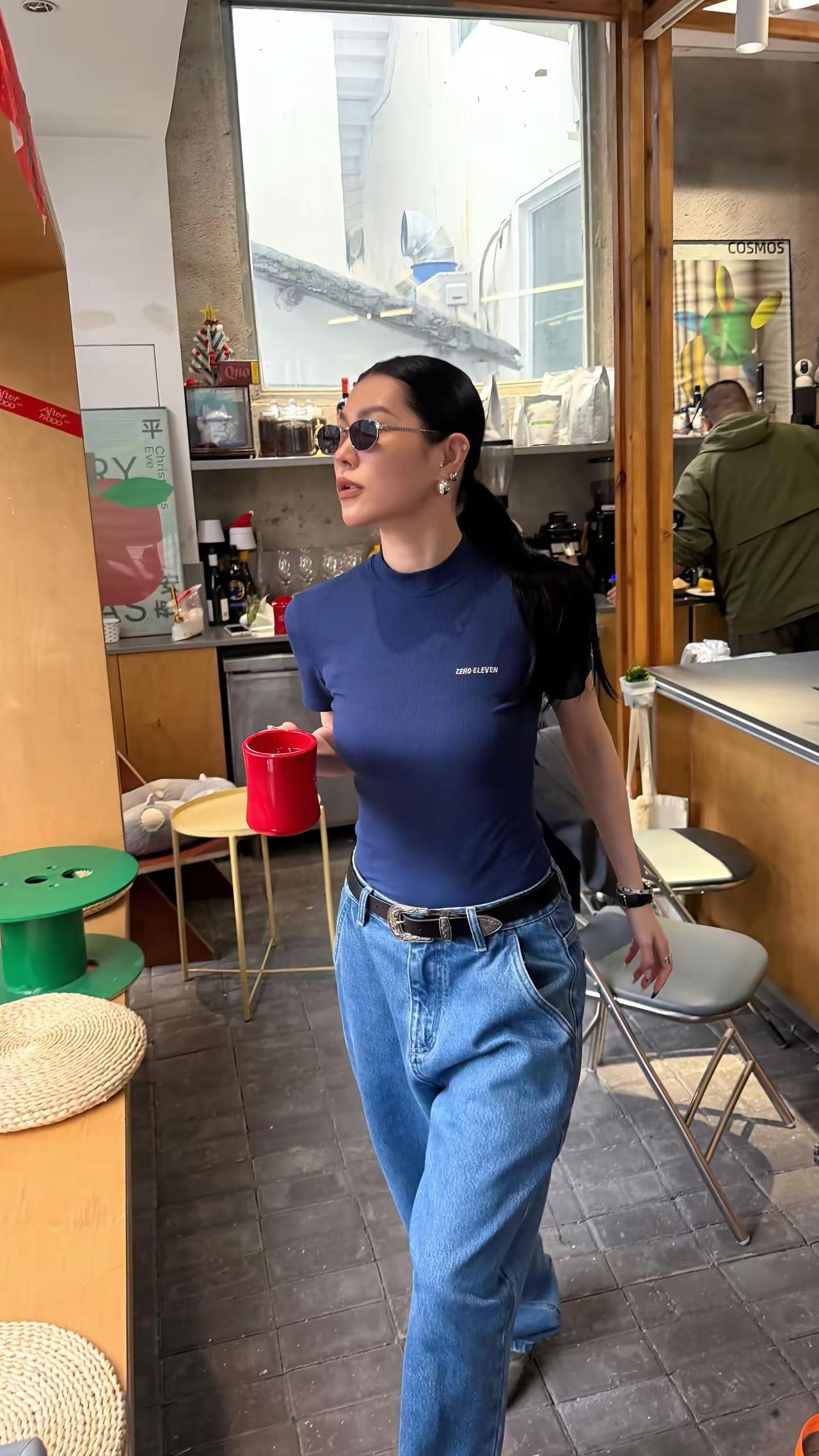 这世界还有很多美好的风景等着我们去欣赏.春天需要一点粉彩穿搭