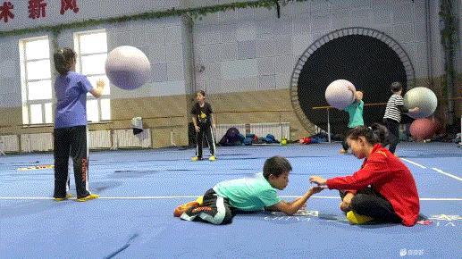 👦🏻：承让了师承派大星