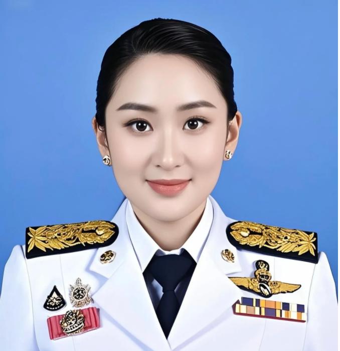 泰国突然宣布了 11月10日，泰国总理阿努廷表示将暂停执行与柬埔寨的边境和战