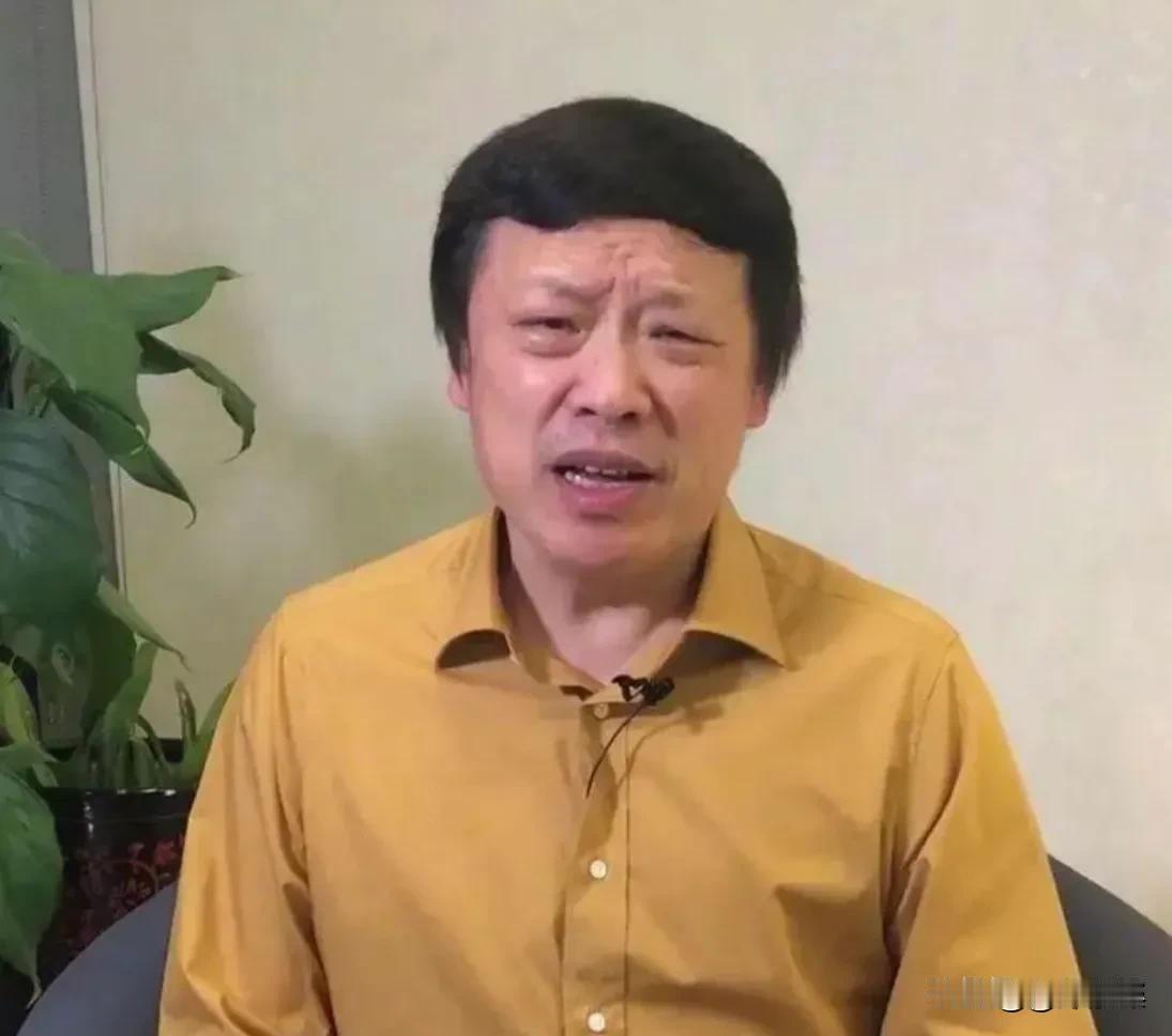 胡锡进的语言风格，值得学习:不尖锐、不偏激、不站队，稳妥、审慎、中立——常