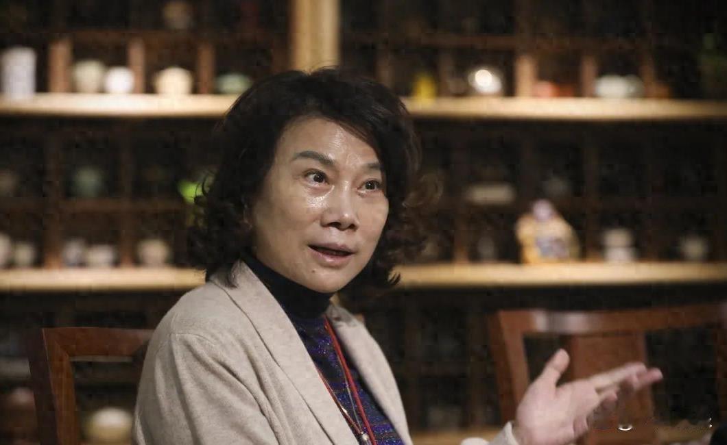 董明珠没有必要道歉，她只是说自己不用海归，董明珠有权力选择自己公司的人才，她又没