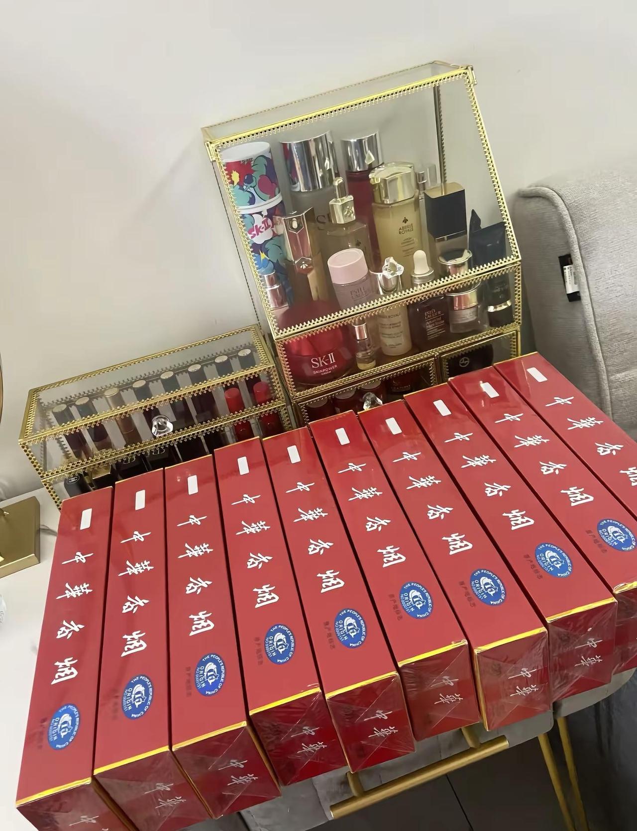 你老丈人让我问问你抽什么烟才能来娶我