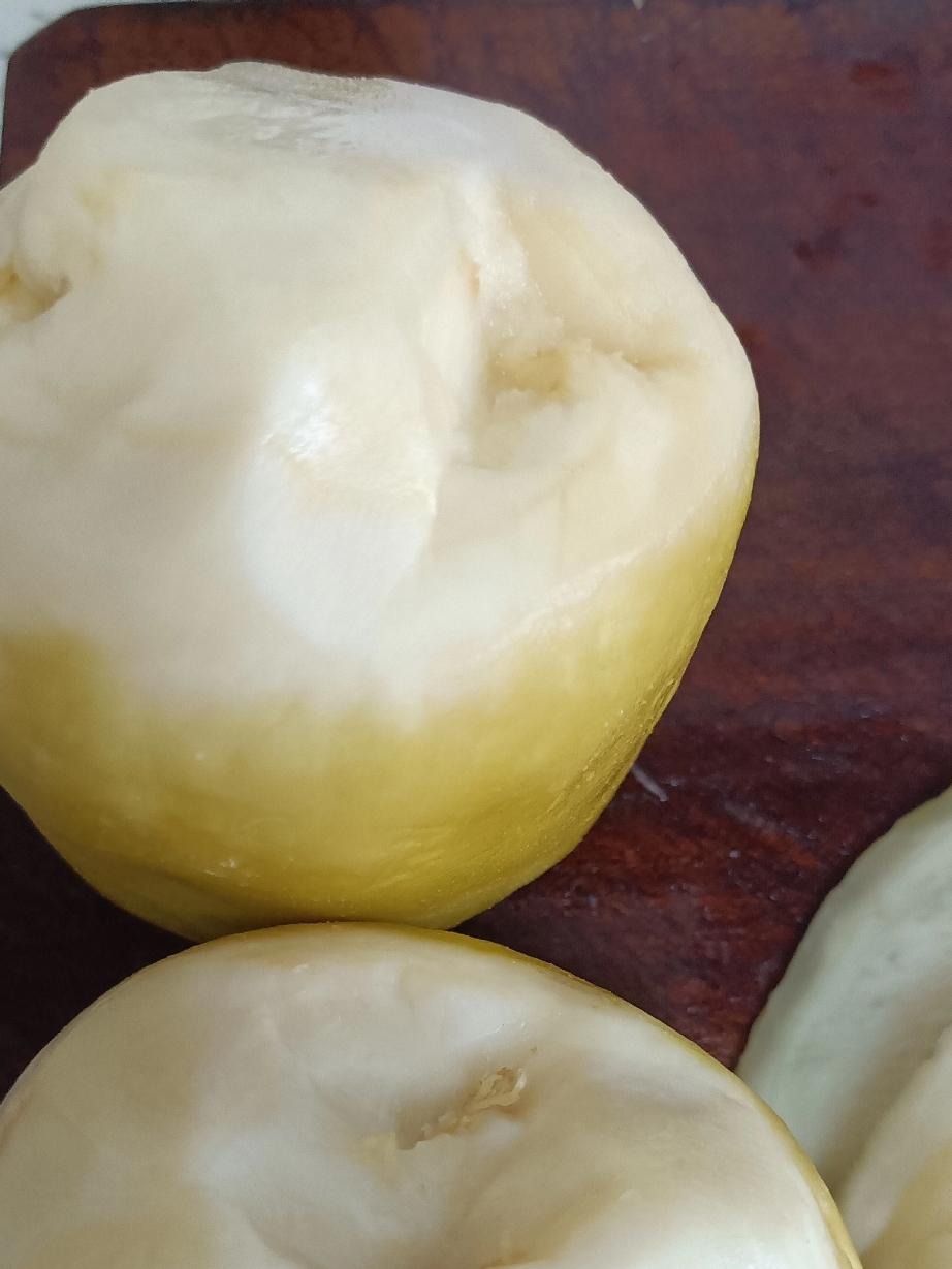 介绍一个大家都没怎么吃过的菜！自己腌制的芥菜疙瘩好吃了！我们东北农村，基本家