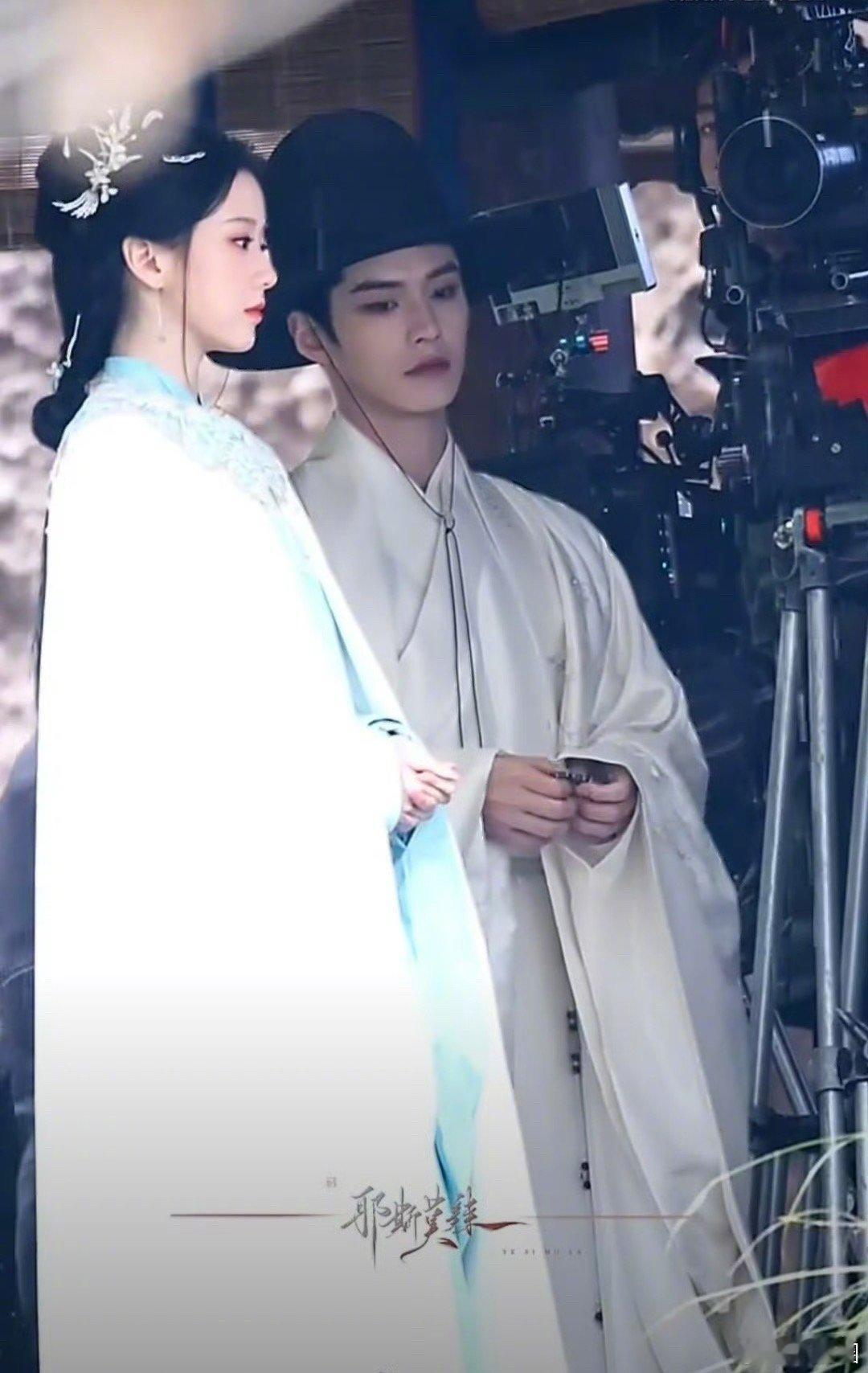 何与包上恩《窈窈有期》同框路透，有CP感吗～