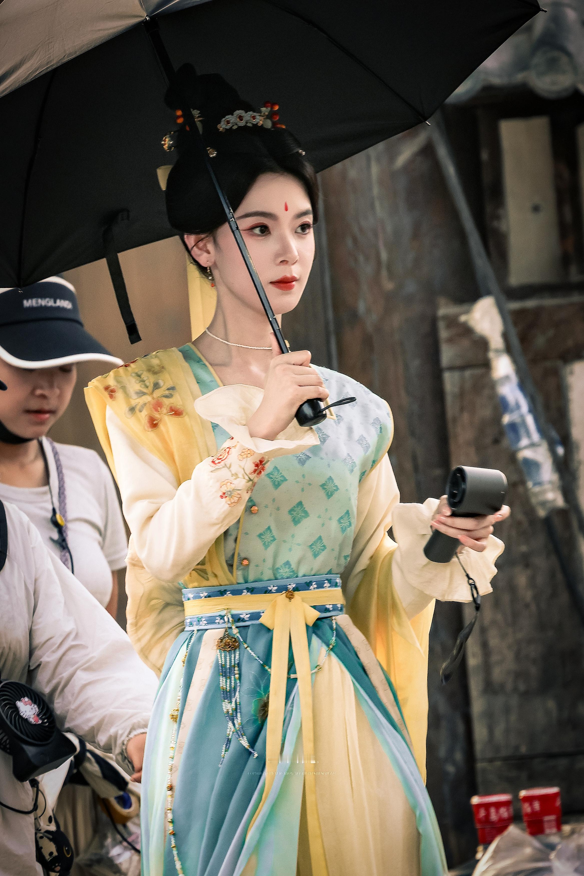 陈瑶260906又见面了陈瑶李意迟​​​​