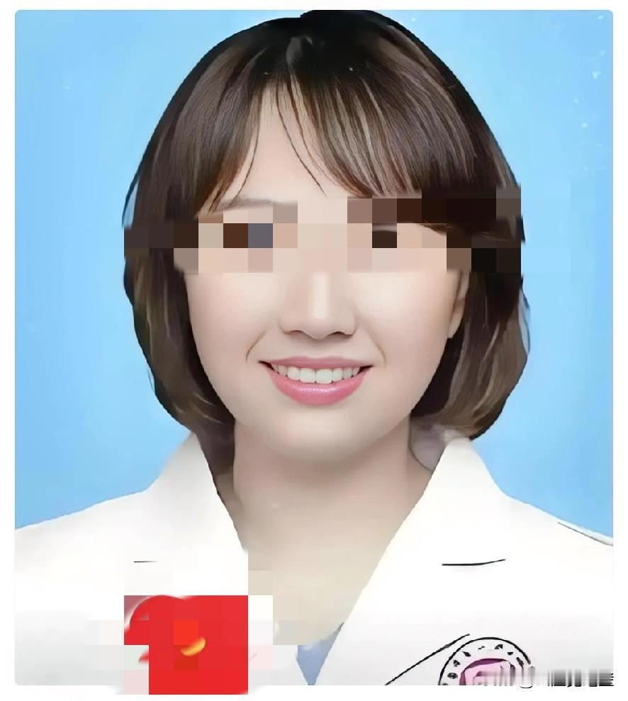 去香港了。那个因为作风问题，在老家待不下去的女医生。我不谈风月，只谈损益。