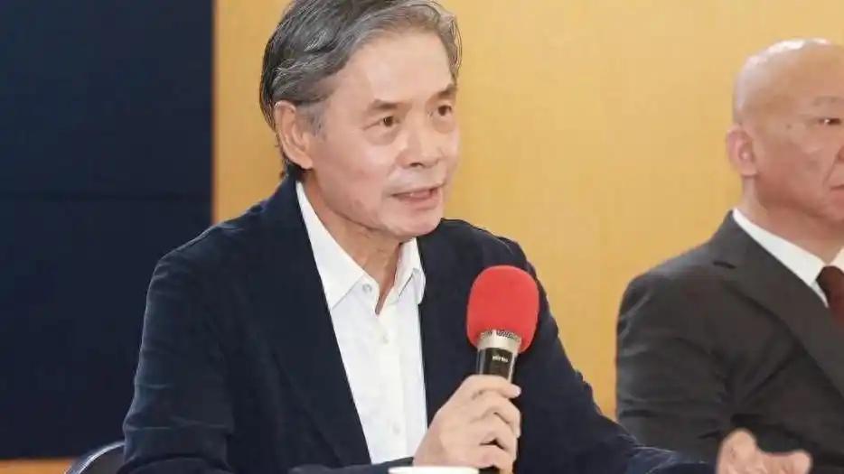 无事找事，金溥聪显得蛋疼，被萧旭岑拿捏全程反转！金溥聪记者会气势拉满，萧旭岑