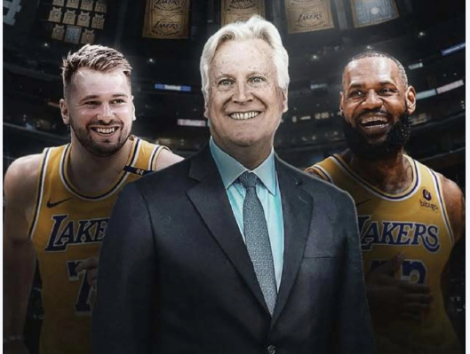 詹姆斯还是得到了最起码的尊重，湖人卖球队通知了詹姆斯。此前ESPN报道称湖人