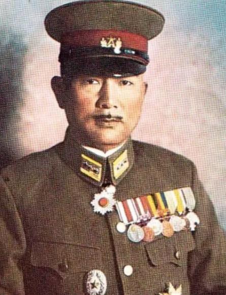 很多人觉得奇怪，二战时期日本都没能完全打下中国，为什么会去轰炸美军的珍珠港，难道