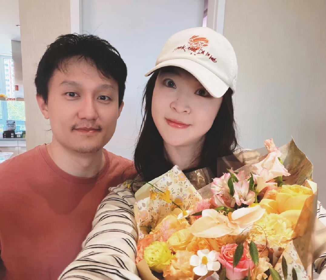 惠若琪公布家人近照！5岁女儿变化太大，丈夫满脸憔悴，母亲显年轻