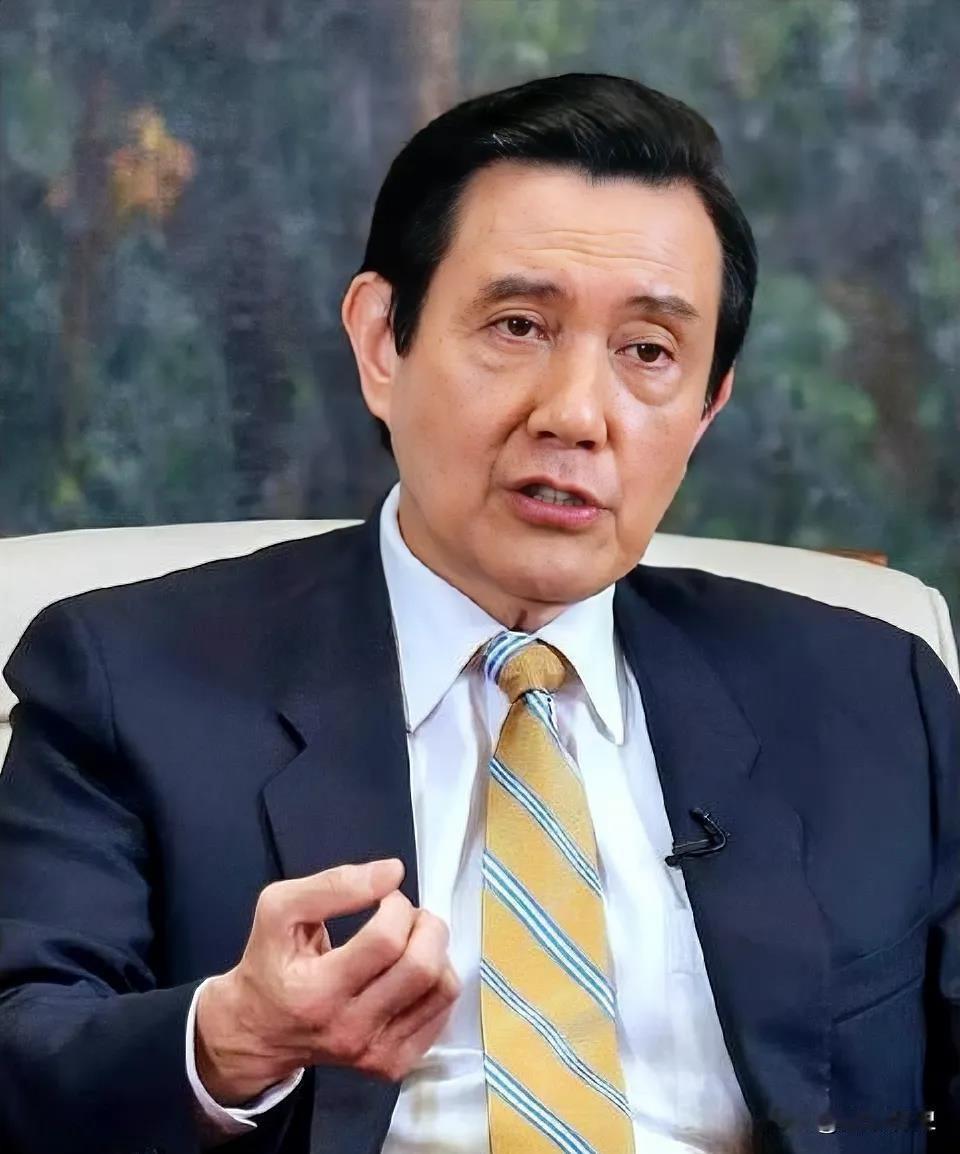 马英九听着郑丽文的就职演说听哭了，其实马英九才最“没出息”，为什么要这么说呢？