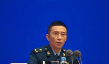 九三阅兵即将举行，可令人意外的是，国务院官宣了一个前所未有的消息，不是说装备，也