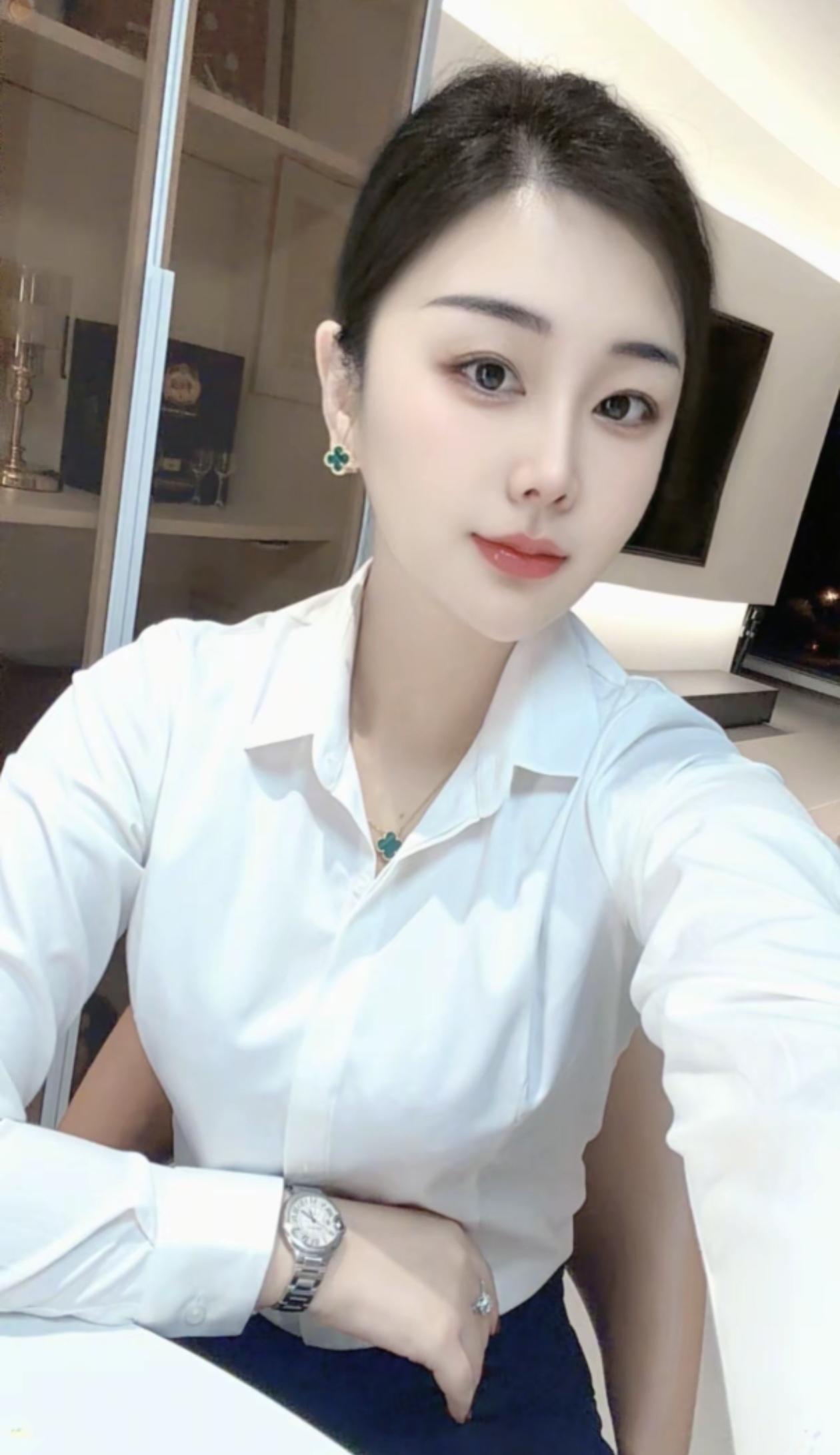 老板娘的日常自拍