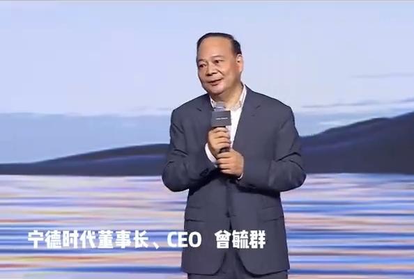 钠离子电池一步步推进量产落地，已经成为宁德时代战略布局当中十分重要的一环。这套新
