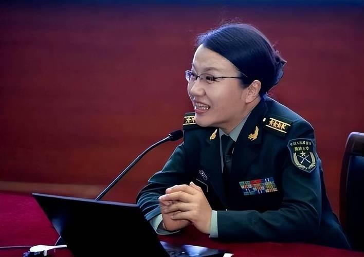 美军疑内鬼泄密？😲女专家精准算准航线，清查结果让他们傻眼。“一定是有叛徒在