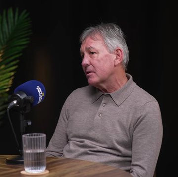 布莱恩罗布森谈拉什福德拉什福德他拥有天赋、速度以及一切所需素质。也许他确实与前任