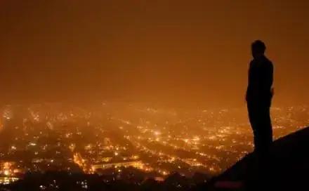 “十年平天下，十年养百姓，十年安太平。”这是最为混乱“五代十国icon”时期周世